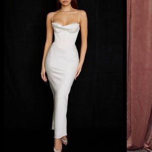 House of CB « Charmaine » ivory corset maxi dress